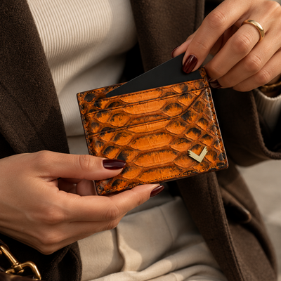 Port Card, Piele Piton