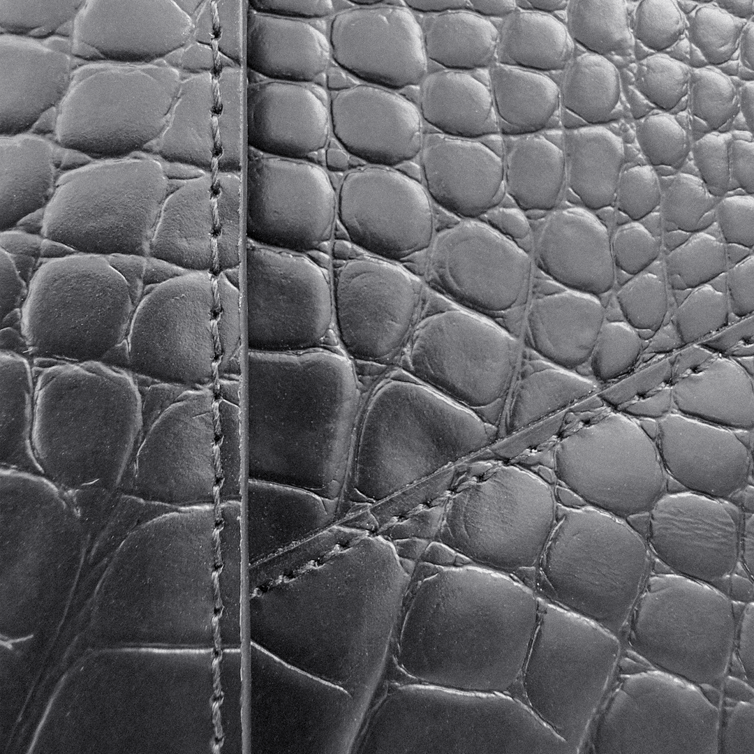Husa Laptop MacBook, Piele Vitel, Textura Crocodil