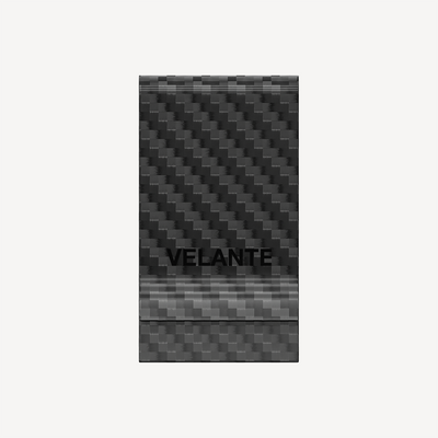 Clip de Bani, Carbon